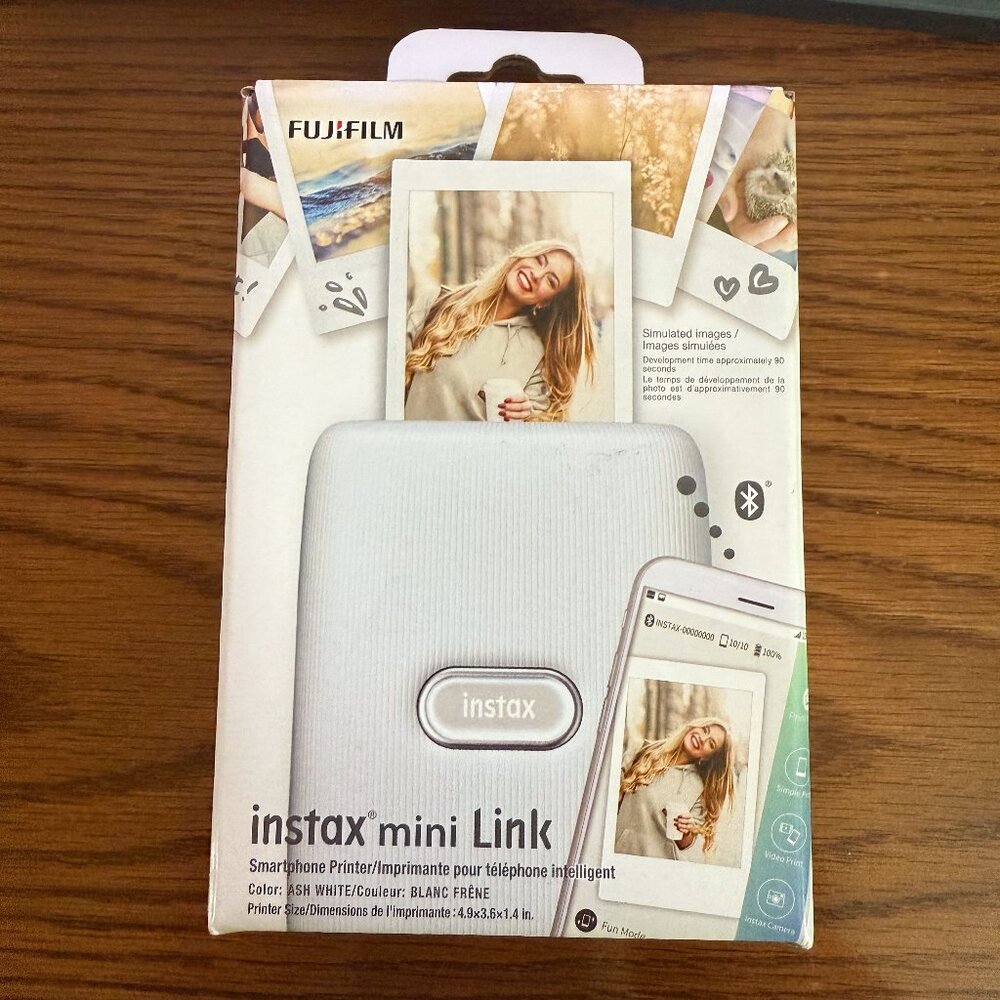 Fuji Film Instax mini Link Bluetooth Smartphone Printer NEW IN BOX